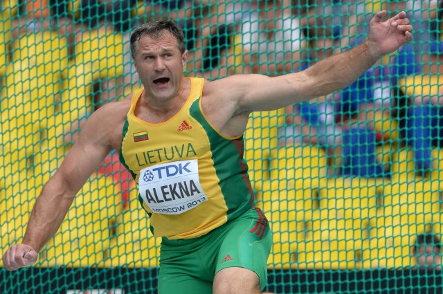 V.Alekna tęsia įspūdingą karjerą.
