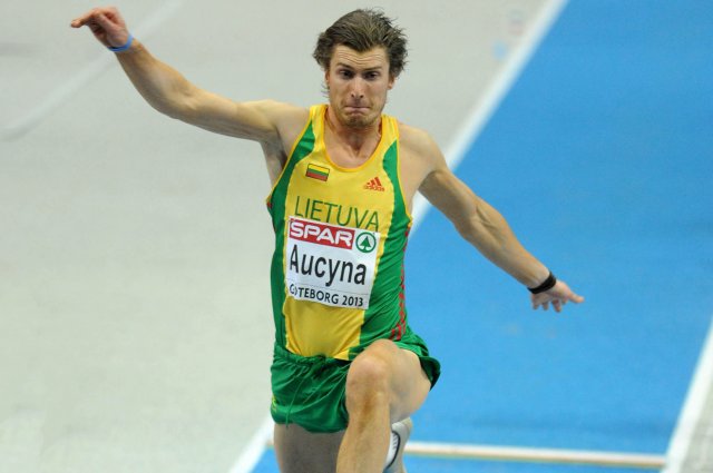 D.Aučyna.