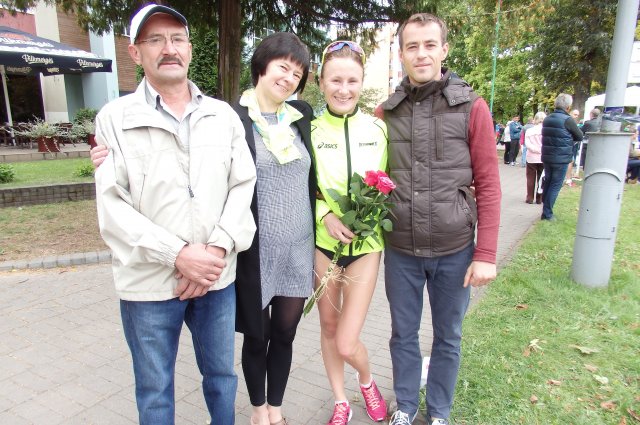 B.Virbalytė-Dimšienė su savo palaikymo komanda.