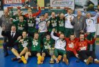 Iš rankinio aikštės - į klubą