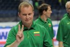 Stovyklą pradėjo 20-mečiai