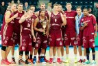 Neatsistebi gausėjančia fanų gvardija
