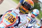 Po metų pertraukos sės į kartingą