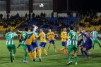 Sieks atimti pirmuosius taškus iš čempionų