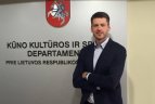 Rankinį gaivins iš krepšinio papūtę vėjai