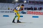 Istorinis biatlonininkų finišas