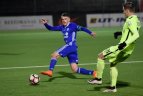 „Šalia futbolo“ – su Aurimu Tručinsku