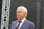 Vairas – tose pačiose rankose