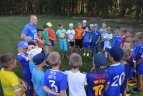 Vieni laukia išvykų, kiti – futbolo