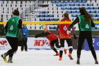 Sniego tinklininkės kovos pusfinalyje