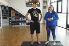 Bernotų sportas namie: pratimai šlaunims