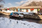Prieš startą - nerimas dėl automobilio