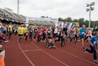Tarp rungčių – ir žmonų nešimas