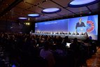 UEFA perrinko jos narius vienijantį vadovą