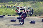 Kartingo trasoje - motociklų lenktynės