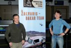 Pirmas darbas - nuvalyti rūdis