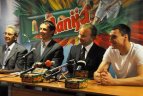 Krepšinio pagrindus kloja mokykloje