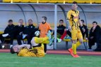 Futbolą paliko, o krepšinyje lieka