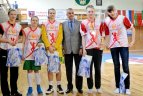 Šeimininkės - trečios