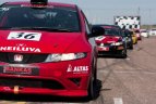 Motociklininkai rengs automobilių lenktynes