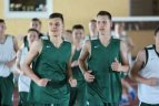Turnyre startavo pergale