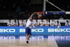 Oro karalius šokoladu dalinsis su draugais