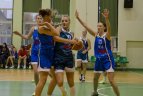 Studentės pradėjo kovas aikštėse