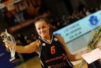 Snaiperė mokslus dažnai  iškeičia į krepšinį