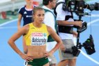 Triumfavo 800 m bėgime