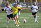Futbolininkėms teko įveikiamos varžovės