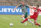 Svajonių sieks vilkėdamas žaliai baltą aprangą