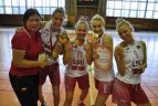 Auksas - VDU vaikinams ir LSU merginoms