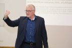 A.Skurvydas: Seimo nariai turėtų pagalvoti