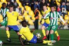 Gimtadienio dovanos laukia futbolo aikštėje