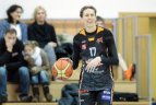 Treneriai apsivilks sportininkų aprangas