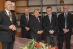 Įvertinimas - už indėlį į olimpinį judėjimą