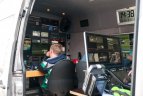 1000 km lenktynės - TV ir radijo eteryje