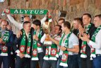 Po intriguojančių kovų - prizų dalybos