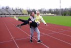 „Ąžuolyno bėgime“ – su žmonomis ant rankų