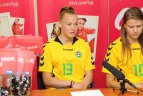 Merginos skatinamos dalyvauti futbolo veikloje