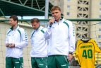 Atidarymą papuošė futbolo įžymybės ir ledų lietus