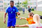 Stadione susitiko buvusios Nyderlandų ir Lietuvos futbolo žvaigždės.