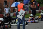 Net kelios kartingų varžybos savaitgalį vyko Smalininkuose