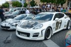 „Gumball 3000“: įspūdingų automobilių desantas pasiekė Vilnių.