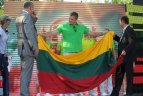 Lietuvos olimpiečiams įteikta vėliava
