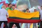 Lietuvos olimpiečiams įteikta vėliava