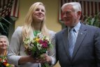 Olimpinė čempionė Rūta Meilutytė ir jos šeima susitiko su prezidentu Valdu Adamkumi
