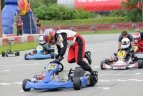Net kelios kartingų varžybos savaitgalį vyko Smalininkuose