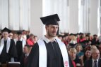 Iškilmingai įteikti diplomai LSU absolventams
