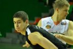 "LSU-Baltų" krepšininkai atkaklioje dvikovoje įveikė "Nevėžį"